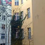 Castell Am Kurfuerstendamm Hotel