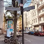 Castell Am Kurfuerstendamm