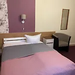 Castell Am Kurfuerstendamm 3* Berlín