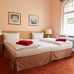 Hotel Castell Am Kurfuerstendamm 3*