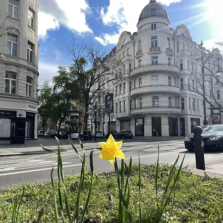 Castell Am Kurfuerstendamm Hotel Berlín