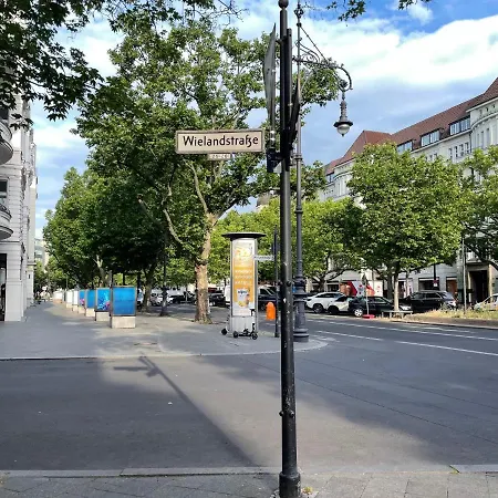 Castell Am Kurfuerstendamm