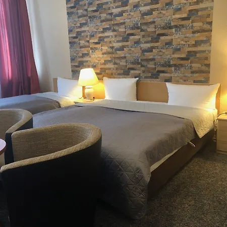 Castell Am Kurfürstendamm 3* Berlín