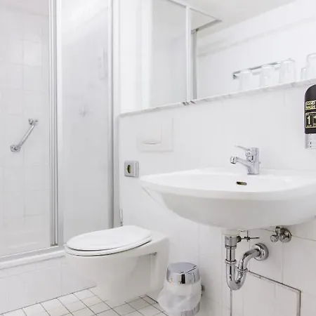 Castell Am Kurfürstendamm 3* Berlín