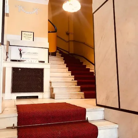 Hotel Castell Am Kurfuerstendamm 3*