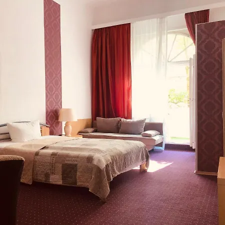 Castell Am Kurfürstendamm 3* Berlín