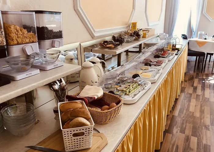 Castell Am Kurfuerstendamm Hotel