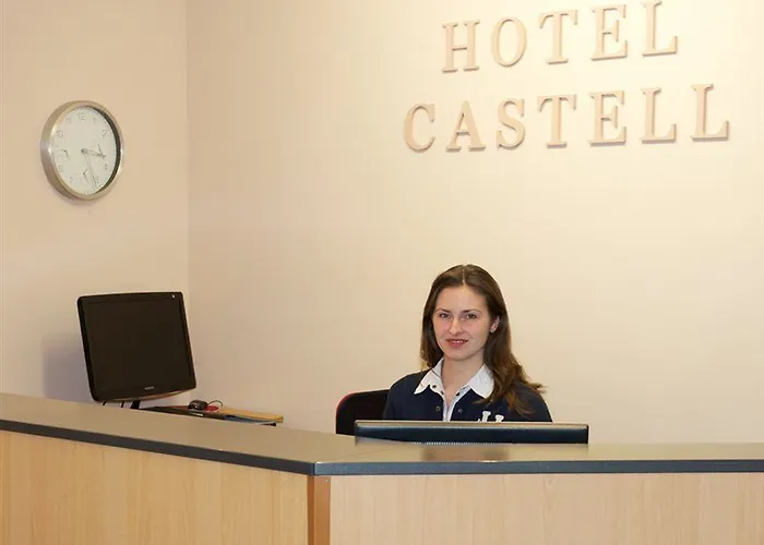 Castell Am Kurfuerstendamm 3*