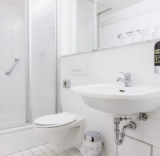 Castell Am Kurfuerstendamm 3* Berlim