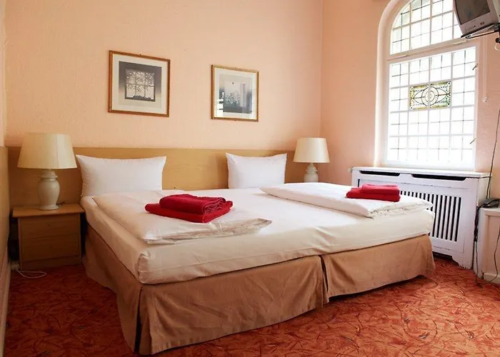 Hotel Castell Am Kurfuerstendamm 3*