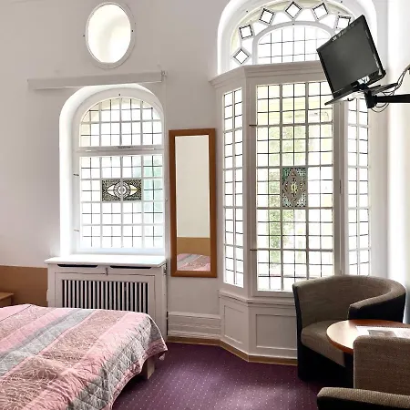 Castell Am Kurfuerstendamm Hotell