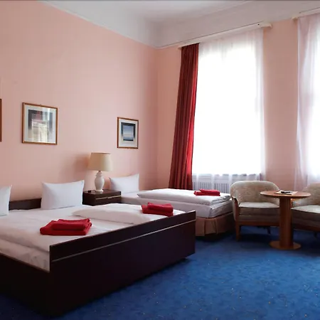 Hotel Castell Am Kurfuerstendamm 3*