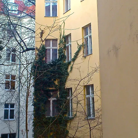 Castell Am Kurfuerstendamm Hotel