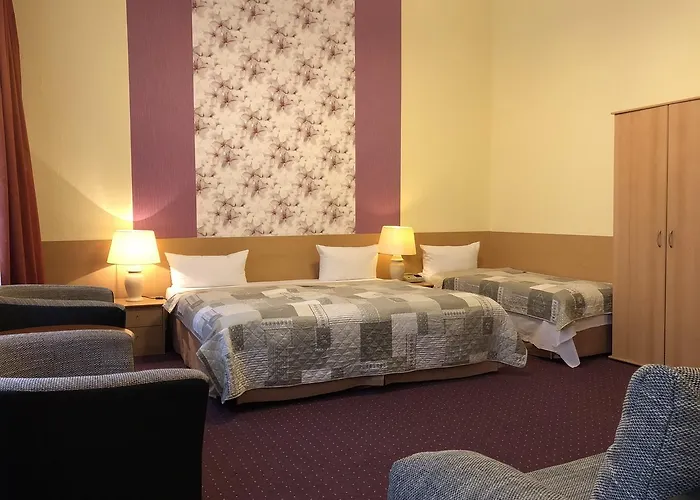 Castell Am Kurfuerstendamm Hotel 3*