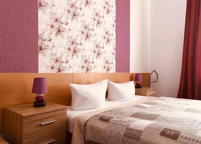 Castell Am Kurfuerstendamm Hotel 3*